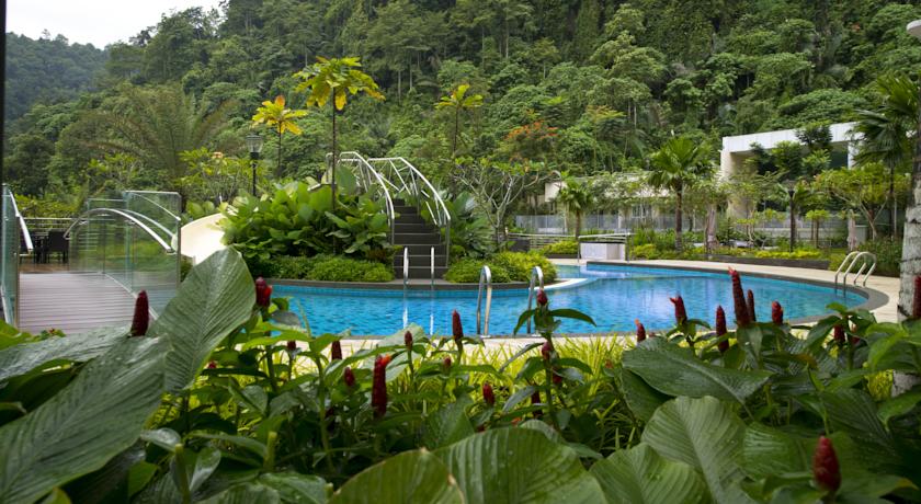 ولاية بيراك في ماليزيا، عاصمتها مدينة إيبوه تشتهر بالفواكه وأهمها فاكهة الدوريان كما تشتهر بثمار الجوافة وأنواع أخرى من الفواكه وأشتهرت منذ القدم بوجود كميات ضخمة من القصدير على أراضيها أما الآن تمتاز بالحيوية والنشاط وفيها العديد من الأماكن الممتعة والمناظر الجميلة والشوارع المنظمة والحدائق الرائعة